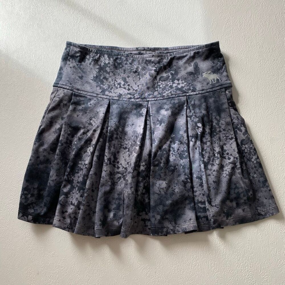 Abercrombie Kids Active Skort Size 9/10 Gray Floral Pleated Athletic Tennis Skir